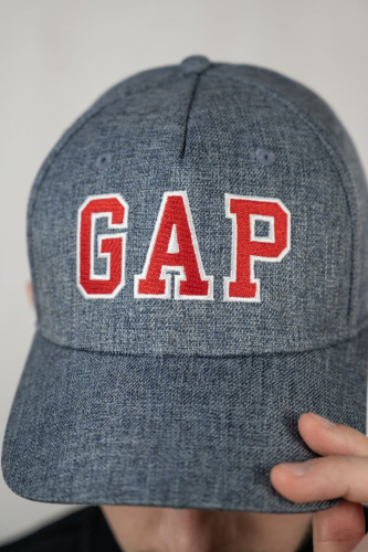 Бейсболка мужская с логотипом GAP