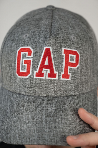 Бейсболка мужская с логотипом GAP