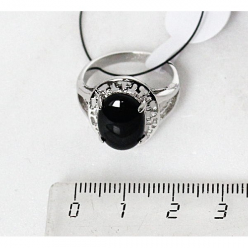 C830 Кольцо родиум с ониксом черным 