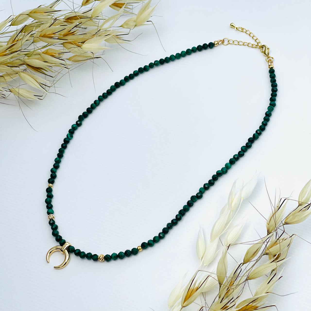 Радуга Самоцветов Колье из Малахита