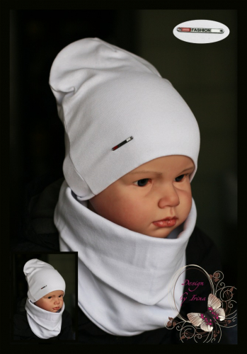 Удлиненная хлопковая шапка для мальчика «SportFashion» белая