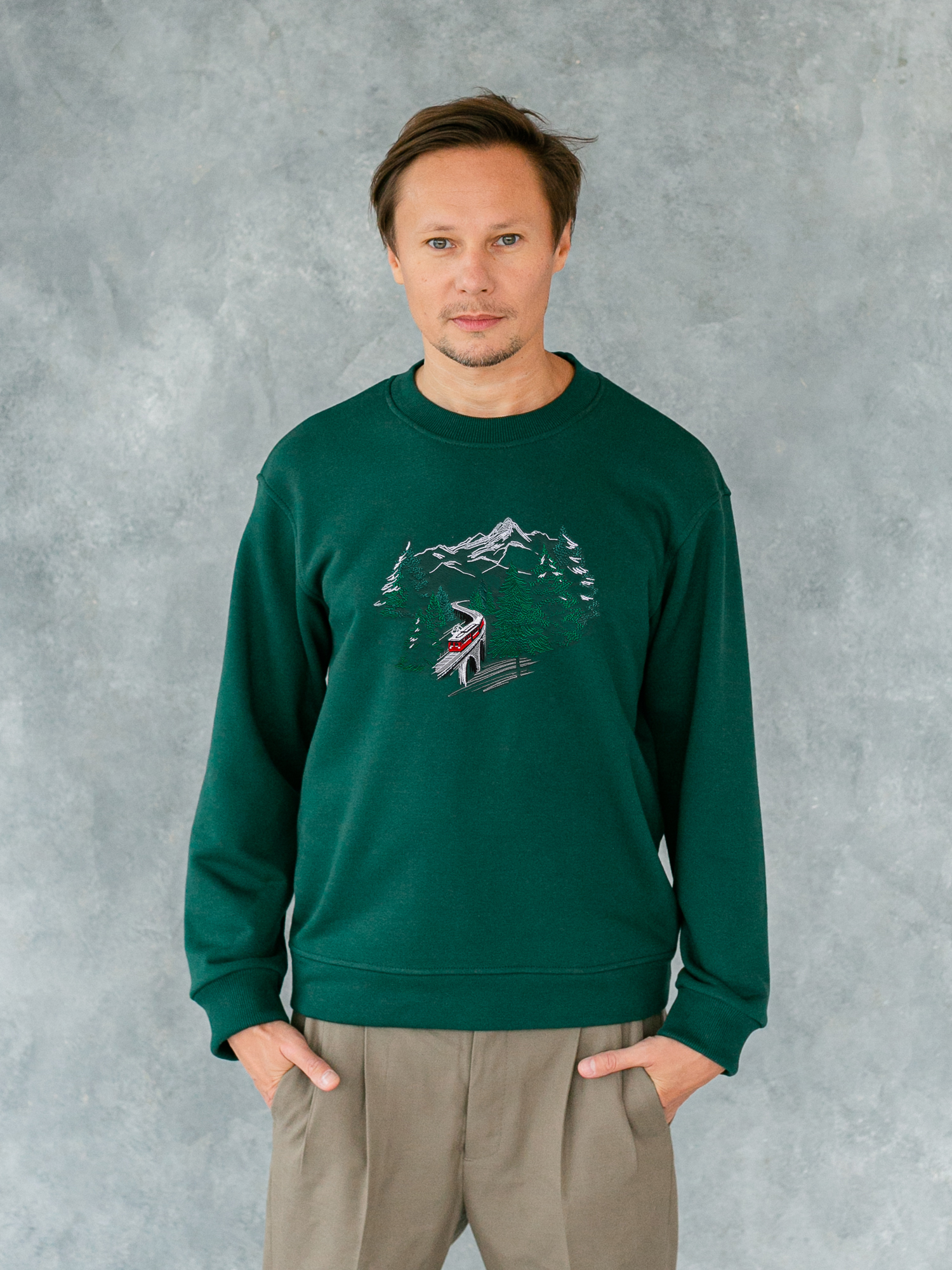 Брюки джинджер трикотаж. Одежда captain mate. Кофта с маяком. Одежда captain mate. Худи эльбрус.