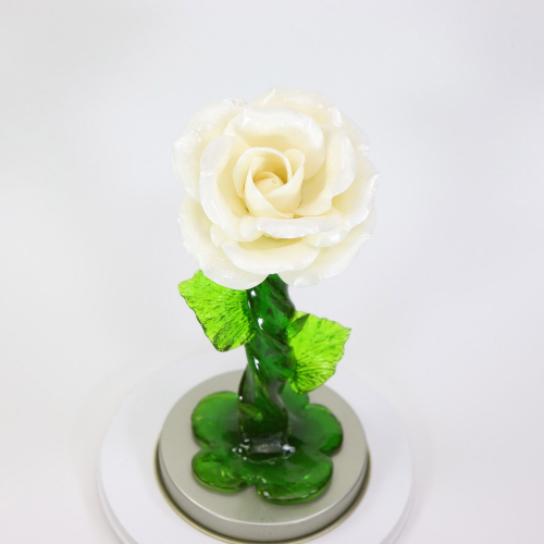 СКИДКА! Карамельная роза средняя цветочно- белая в тубе