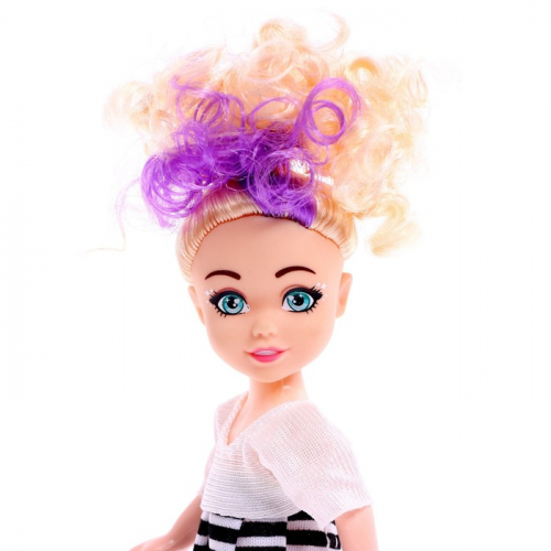 Набор «Модный образ» кукла с косметикой, МИКС
