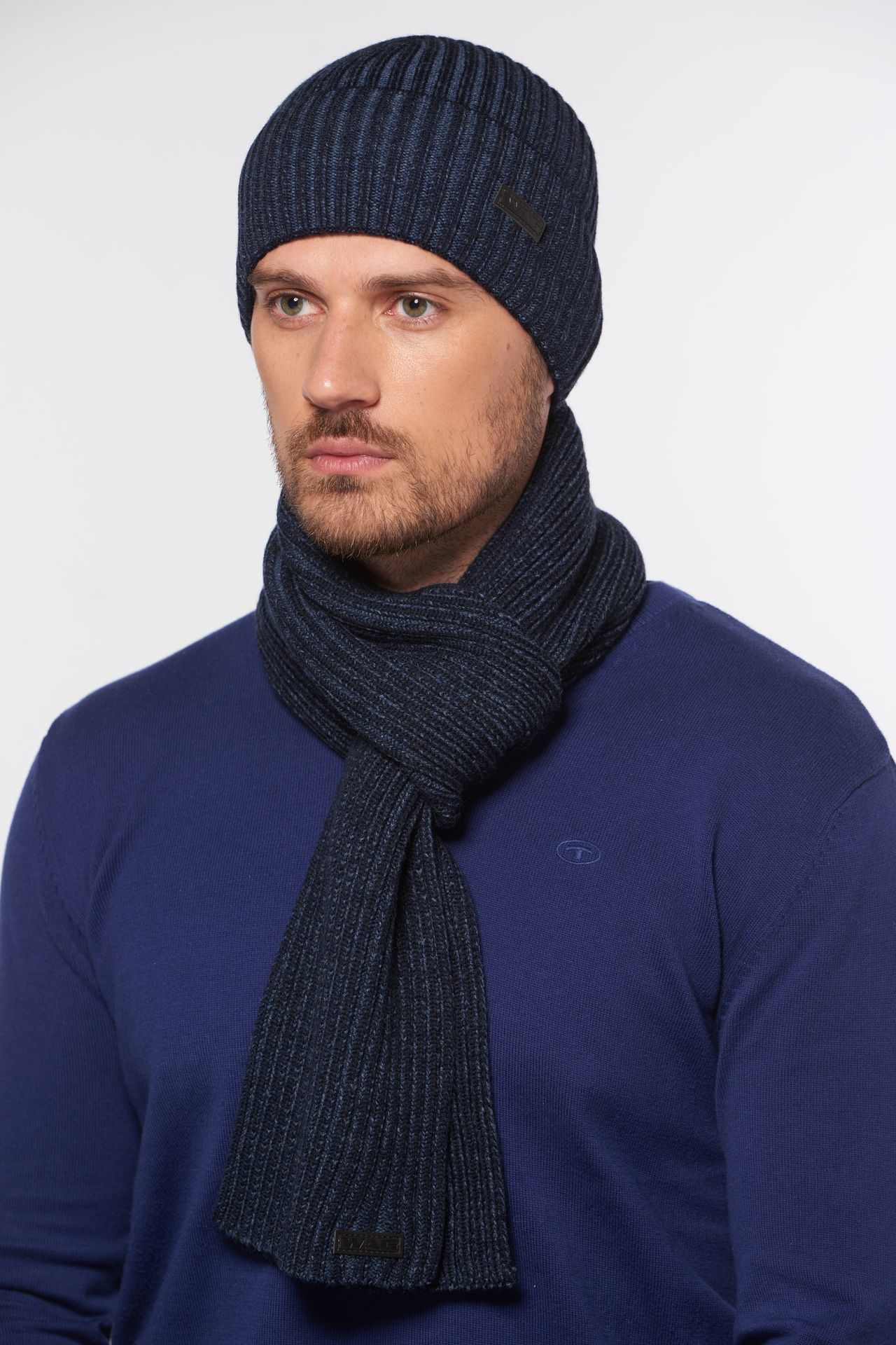 Шапка шарф мужская комплект. Шапка шарф мужская комплект. Шапка шарф мужская комплект. Шапка шарф мужская комплект. Синий шарф мужской.