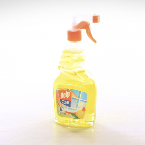 Средство для мытья стекол ”Help” Лимон 0,5л с распылителем