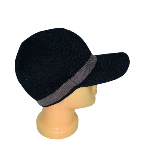 Трендовая шапка с козырьком  №1562