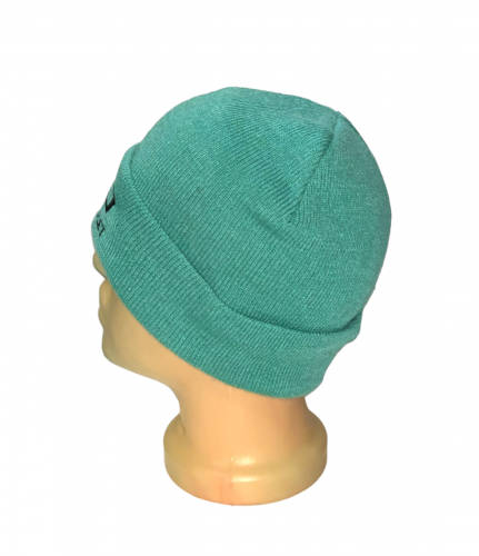 Светло-зеленая шапка с черной вышивкой  №169