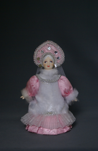Кукла сувенирная фарфоровая. Снегурочка. Сказочный персонаж.