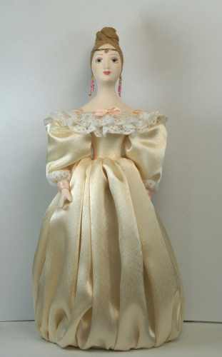 Кукла сувенирная фарфоровая. Натали, бальное платье 19 века
