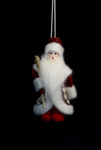 Кукла-подвеска сувенирная фарфоровая. Дед Мороз. Сказочный персонаж.