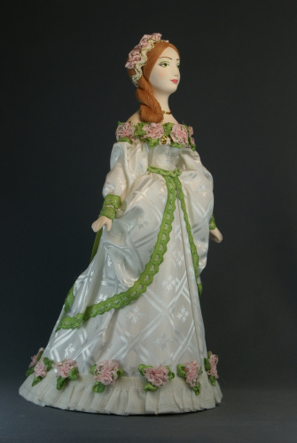 Кукла сувенирная фарфоровая. Дама в бальном платье. Кон.18 в. Петербург
