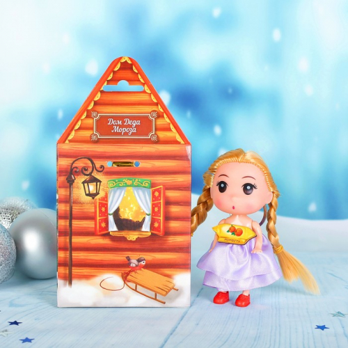 Кукла «Дом Деда Мороза», 9 см, конфетка
