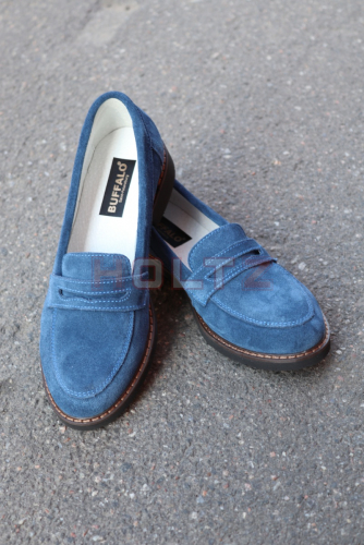 Голубые женские туфли лоферы 74