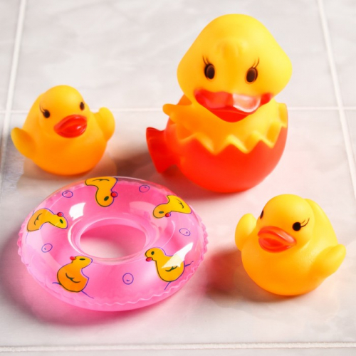 Набор игрушек для игры в ванной «Утята с кругом», 3 шт., цвета СЮРПРИЗ