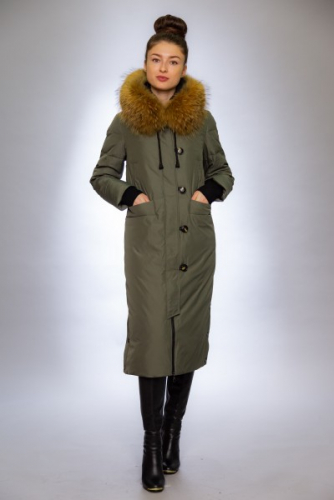 Женская куртка зимняя 19-208 фисташка натуральный мех