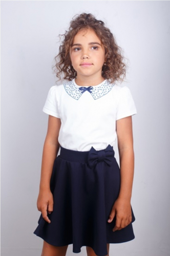 2001 Лонгслив-блузка молочный для  девочки Triangoli с коротким рукавом 