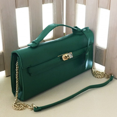 См. описание. Элегантная сумка Elen_Dikes из натуральной кожи глубокого зеленого цвета.