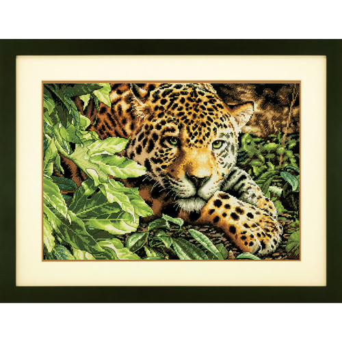 Набор для вышивания DIMENSIONS 70-35300 Леопард на отдыхе 40.6 x 27.9 см