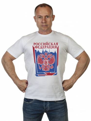 Патриотическая мужская футболка с гербом РФ – длина, которая не выправляется из брюк № 102