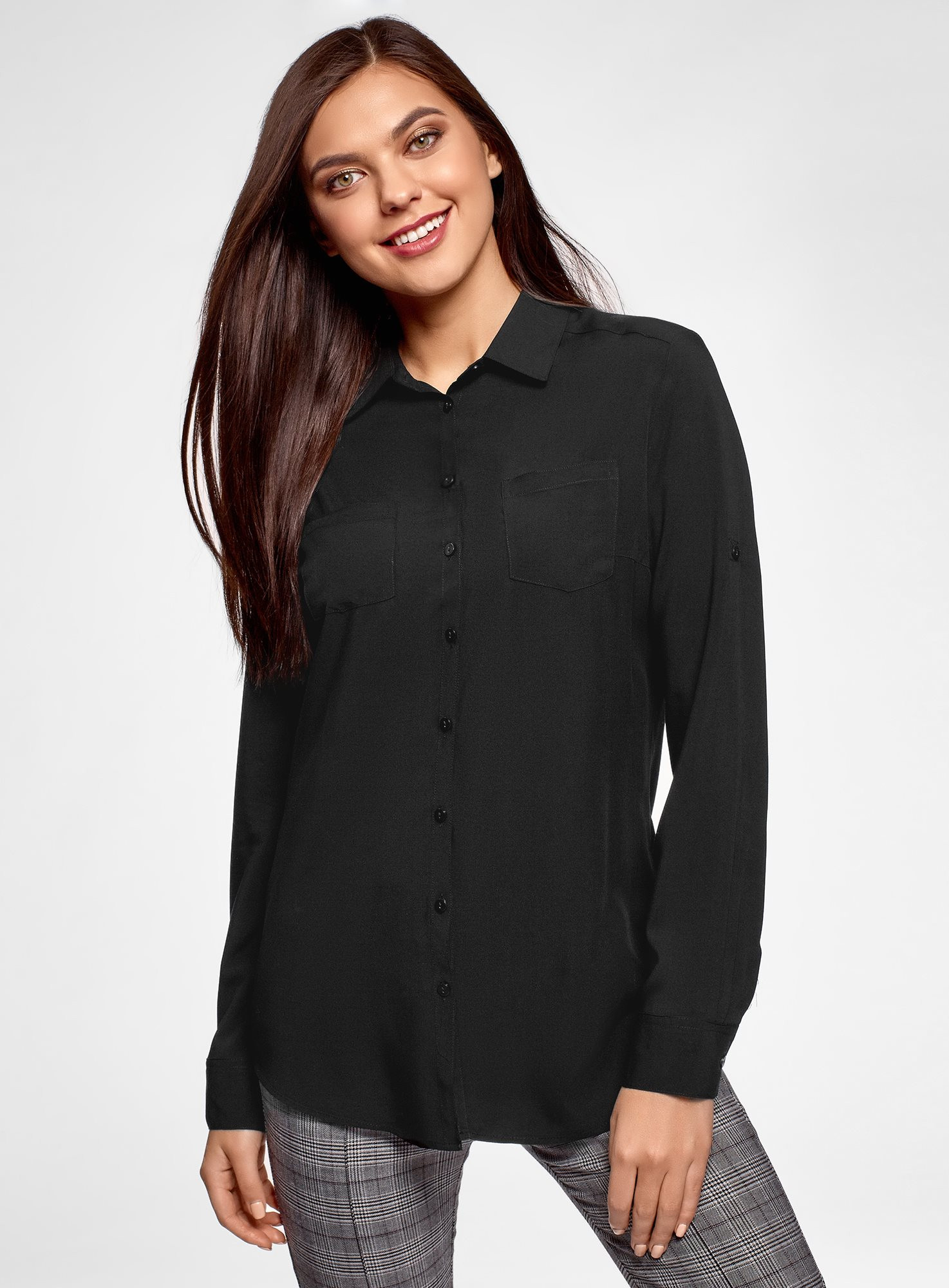 Черная блузка с длинным рукавом. Черная блузка. Чёрная блузка женская. Блузка с длинным рукавом. Блуза черная женская.