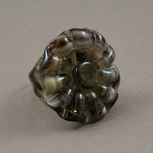 Кольцо Glass flower серое