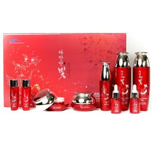 Набор с экстрактом корейского красного женьшеня и ингредиентов традиционной корейской медицины Daandanbit» 