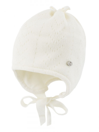 шапка для девочек на хб подкладе с перфорированным узором и бантиком