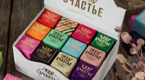 Набор из 24 конфет счастье в упаковке шоубокс