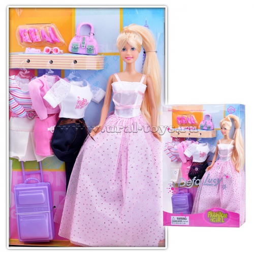 Кукла  с дополнительными нарядами и  аксессуарами