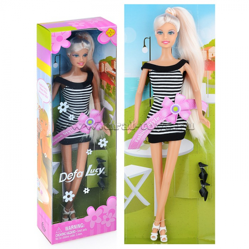 Кукла в летнем наряде с аксессуарами, в коробке