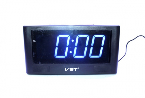 Часы электронные настольные VST-732/5 (ярко-синие символы)