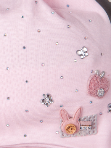 Шапка трикотажная для девочки с ушками на завязках, стразы, бабочки и заяц с пуговкой,светло-розовый