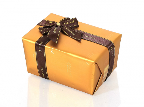 Шоколадный набор Золотой подарок 110гр (Конфеты ассорти из темного, молочного, белого шоколада с различными начинками)