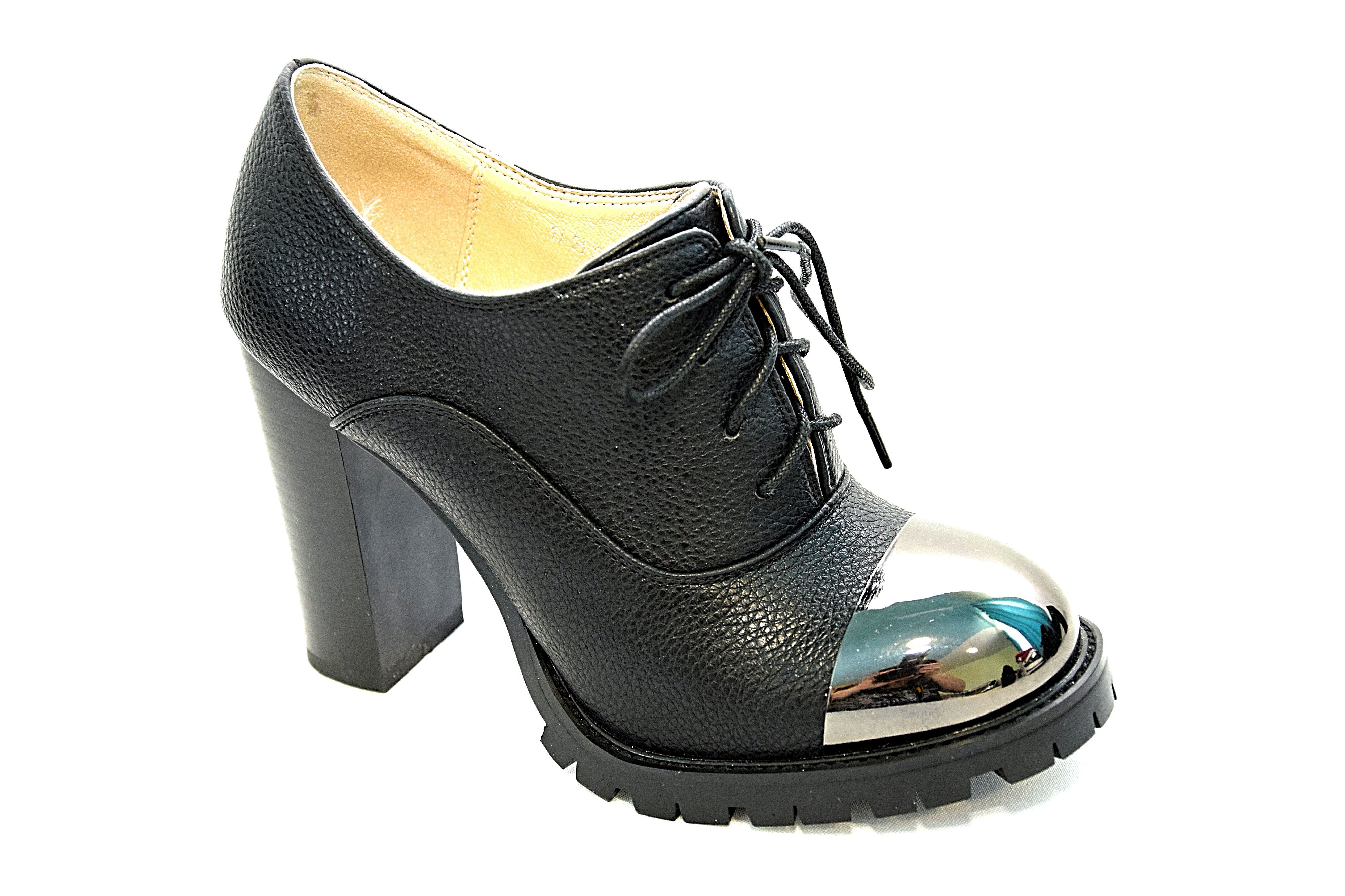 Обувь штучно. Обувь штучно. Обувь штучно картинка. Обувь штучно картинка. Туфли садовод.