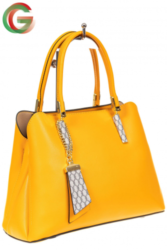 Женская сумка-трапеция из кожзама с подвеской, цвет желтый
