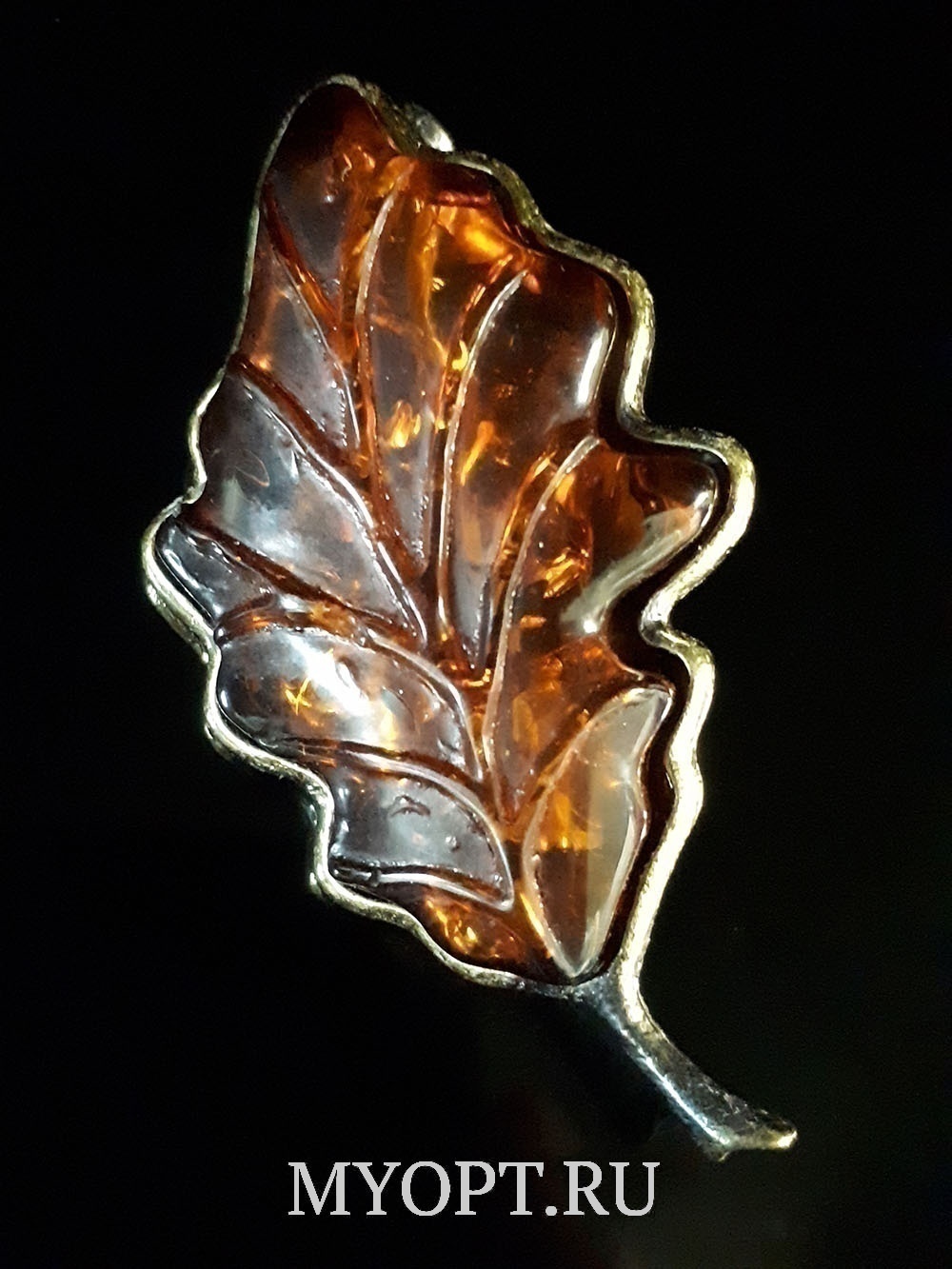 Листья из янтаря. Трепетать на ветру листья. Красивая брошь с янтарём. Кольцо с янтарем кленовый лист. Брошь дерево серебро янтарь.