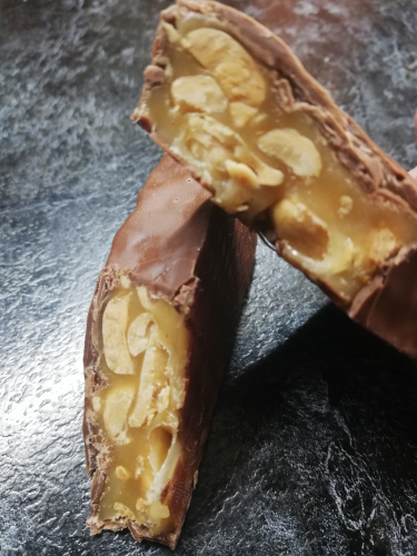 Шоколад нуга+арахис 
