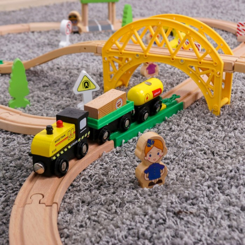 Железная дорога с краном, 10×56×31 см