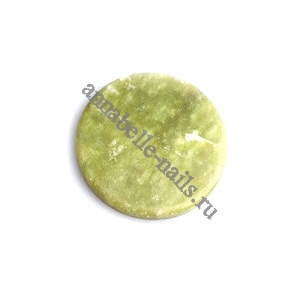 Нефритовый камень для клея Зеленый 3см