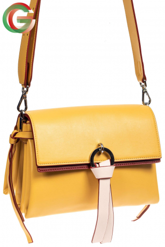 Женская сумка из искусственной кожи с клапаном и подвесками, цвет желтый