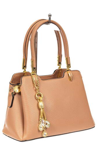 Женская сумка-трапеция из экокожи с подвеской, цвет бежевый