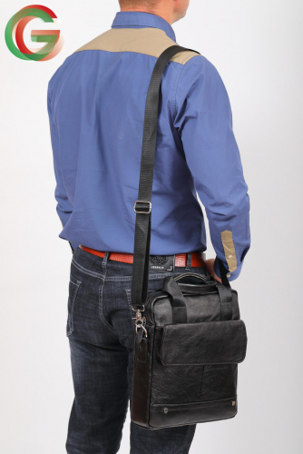 Маленькая мужская сумка, носить через плечо, черная