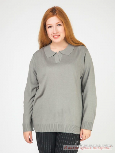 Пуловер с рубашечным воротником и короткой открытой планкой. Края в рубчик. Длина ок.72 см.