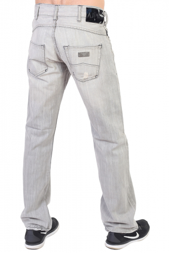 Стильные мужские джинсы из светлого денима – и смотрятся шикарно, и сидят как надо! №287