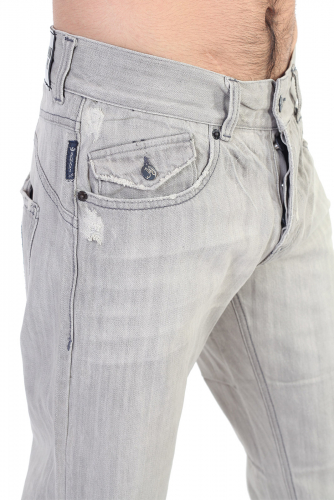 Фактурные мужские джинсы с декоративной заплаткой – модный фасон «трубы» №205