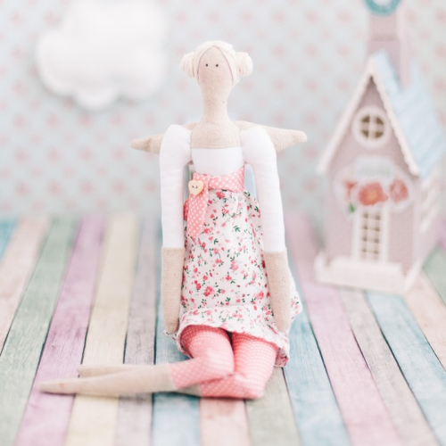 Интерьерная кукла «Элли», набор для шитья, 18 × 22 × 3.6 см