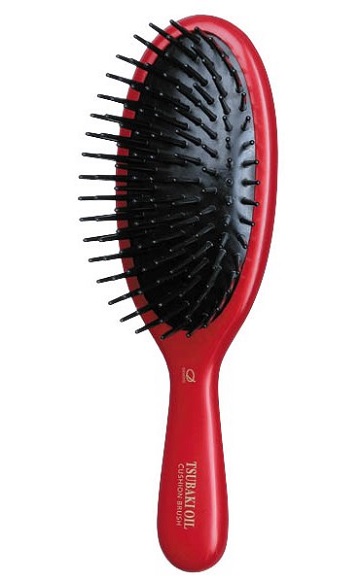 IKEMOTO Tsubaki Oil Combination Cushion Brush Щетка для ухода и восстановления поврежденных волос, с маслом камелии японской.