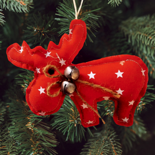 Новогодняя ёлочная игрушка, Набор для создания подвески из ткани «Олень с бубенчиками»,цвет красный