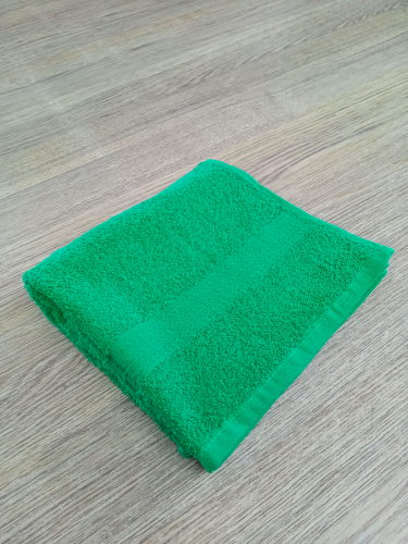Полотенце махровое  ярко-зеленый
